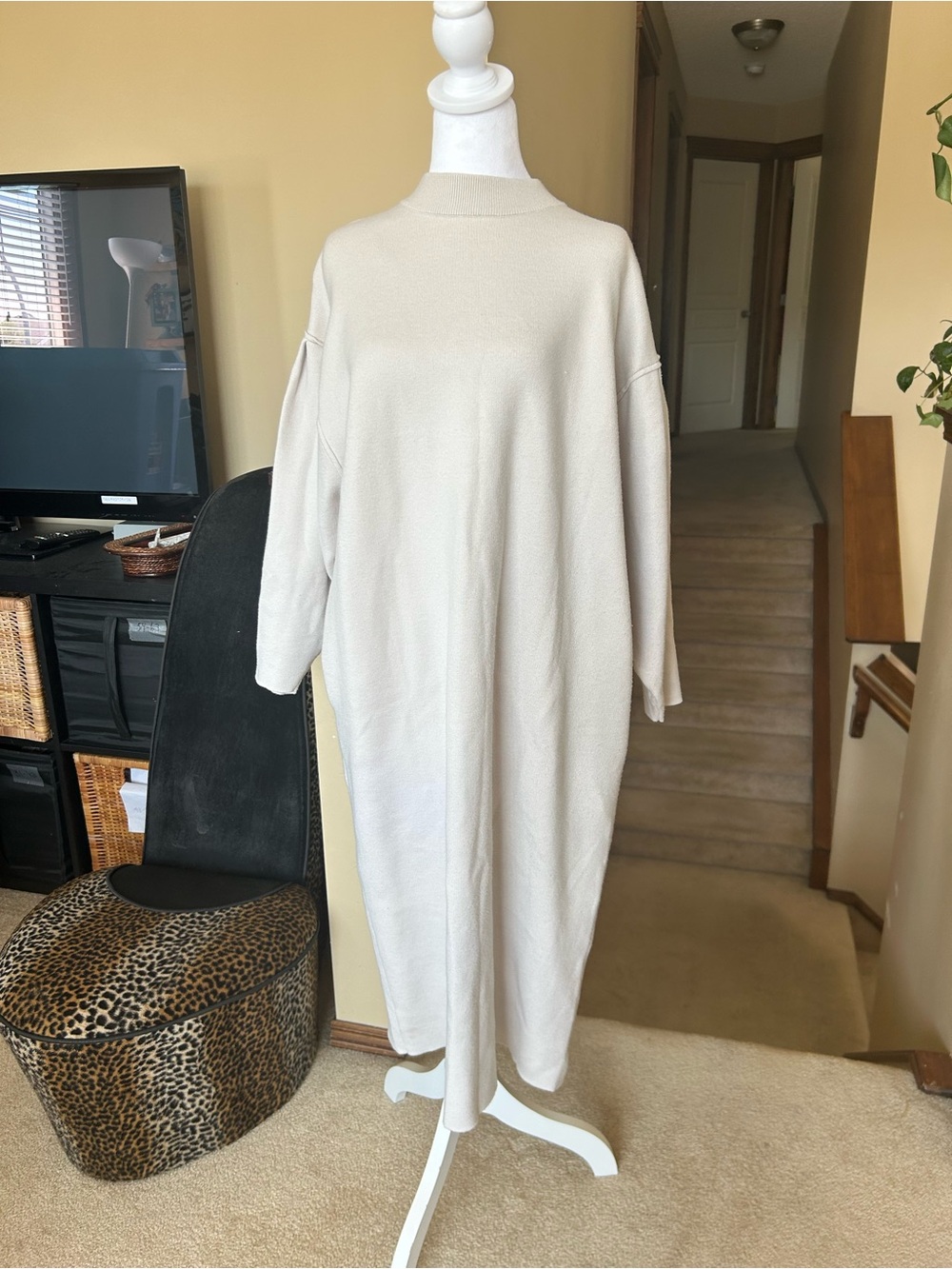 Zara Cream Oversized Knit Sweater Dress Minimalist/ Crew Neck/Cozy